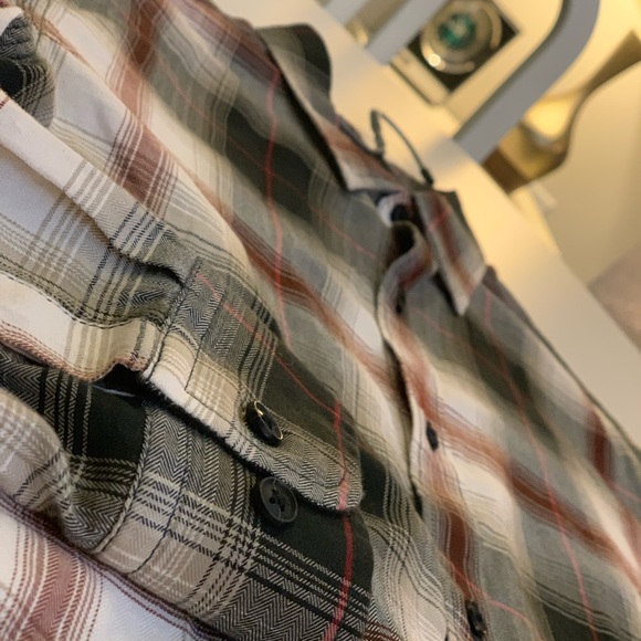 Banana Republic tailored slim fit dress shirt - Picture 4 of 4